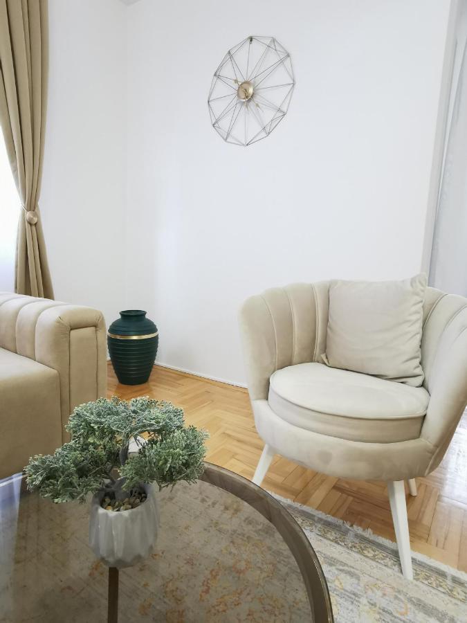 Family Apartment Tuzla Extérieur photo